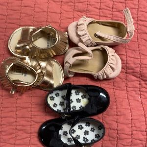 6-9 month shoe bundle